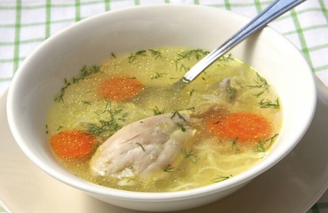 preparare una zuppa di verdure con pollo per la dieta Dukan